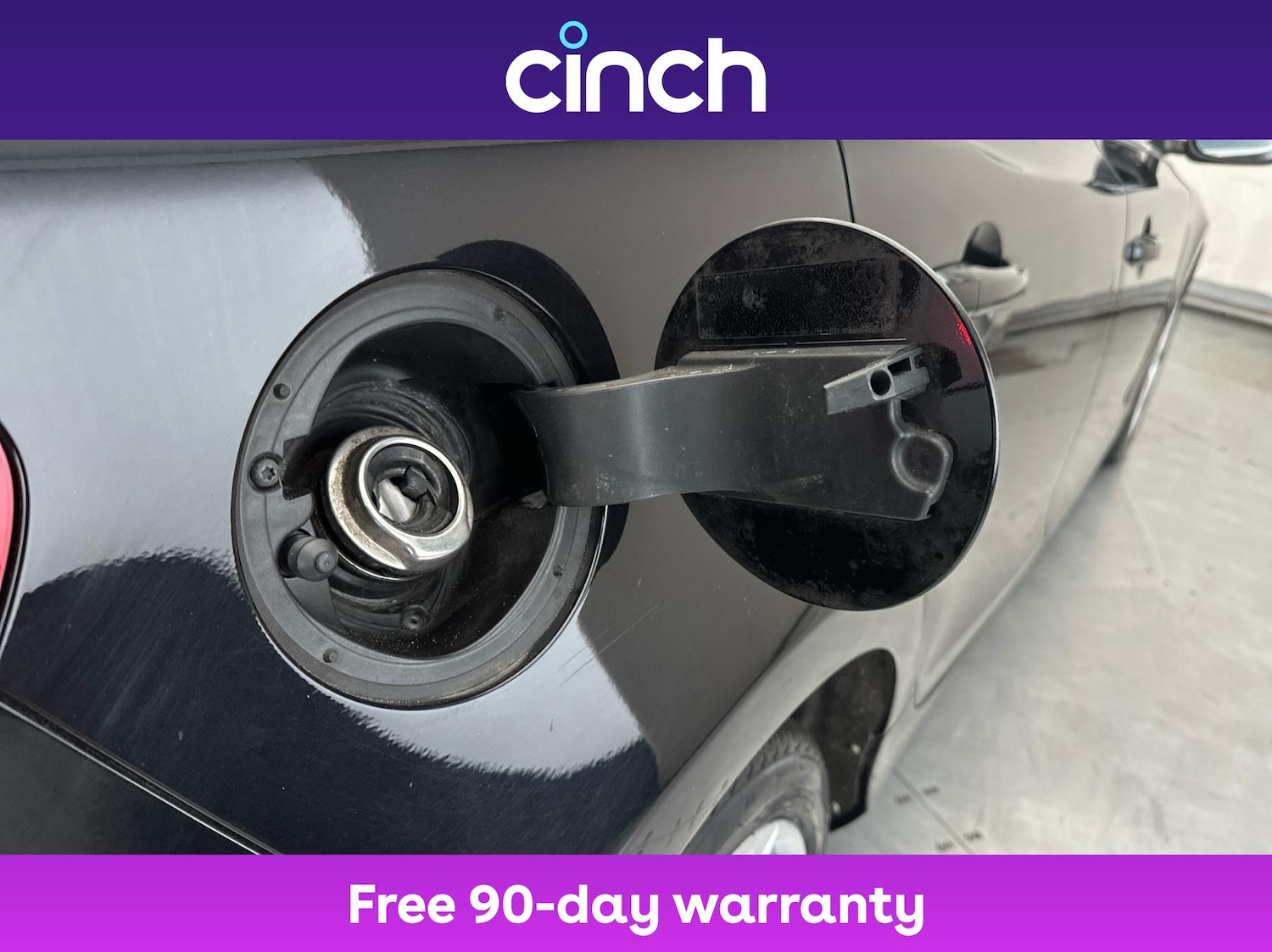 Used Volvo V40 2018 for sale - 76373125: Photo 29