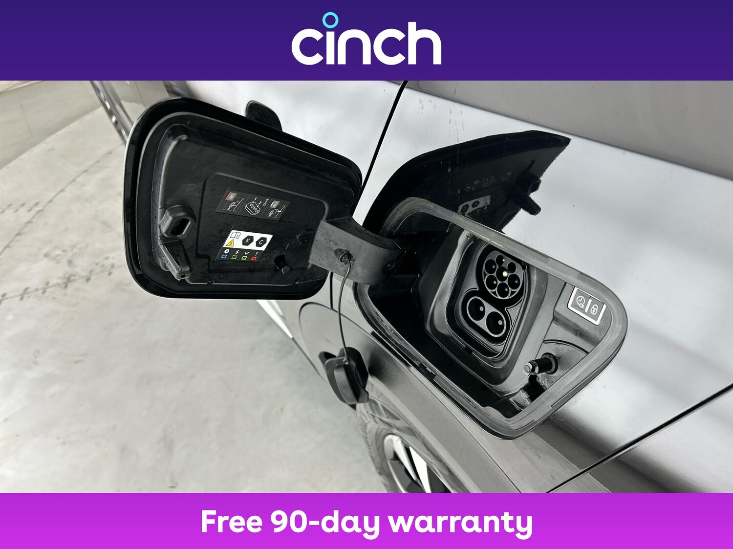 Used Peugeot E-2008 2023 for sale - 76509258: Photo 29