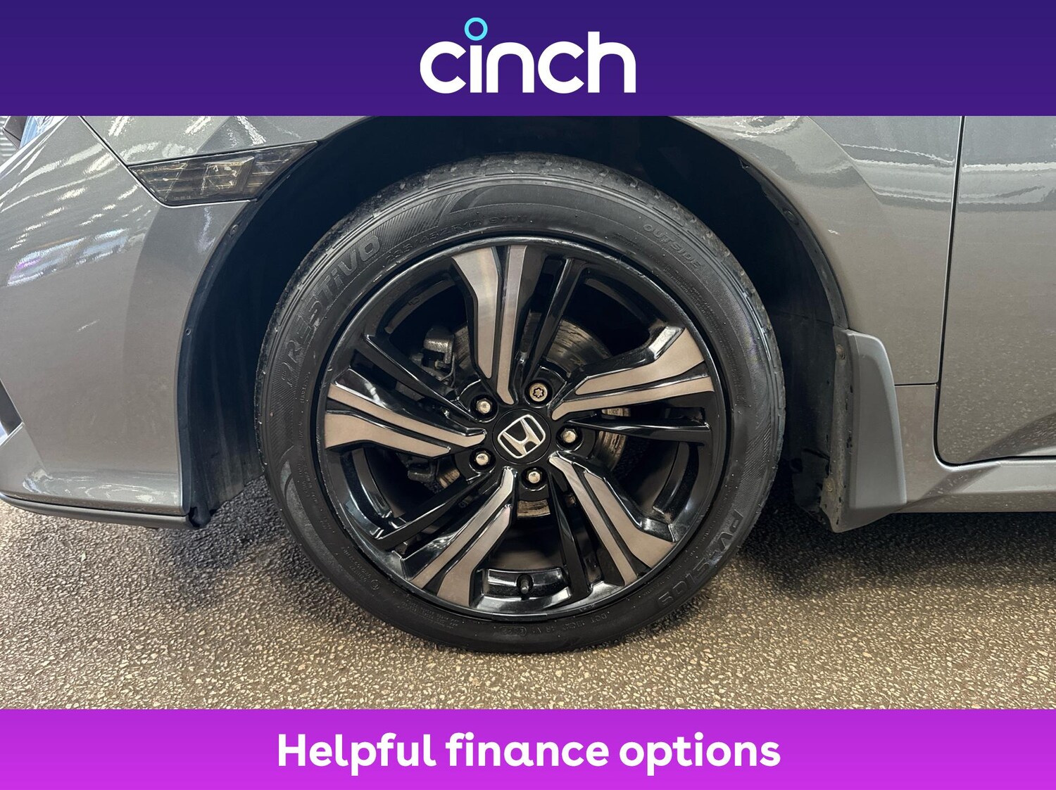 Used Honda Civic 2019 for sale - 76972999: Photo 24