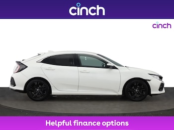 Used Honda Civic 2018 for sale - 76186536: Photo 2