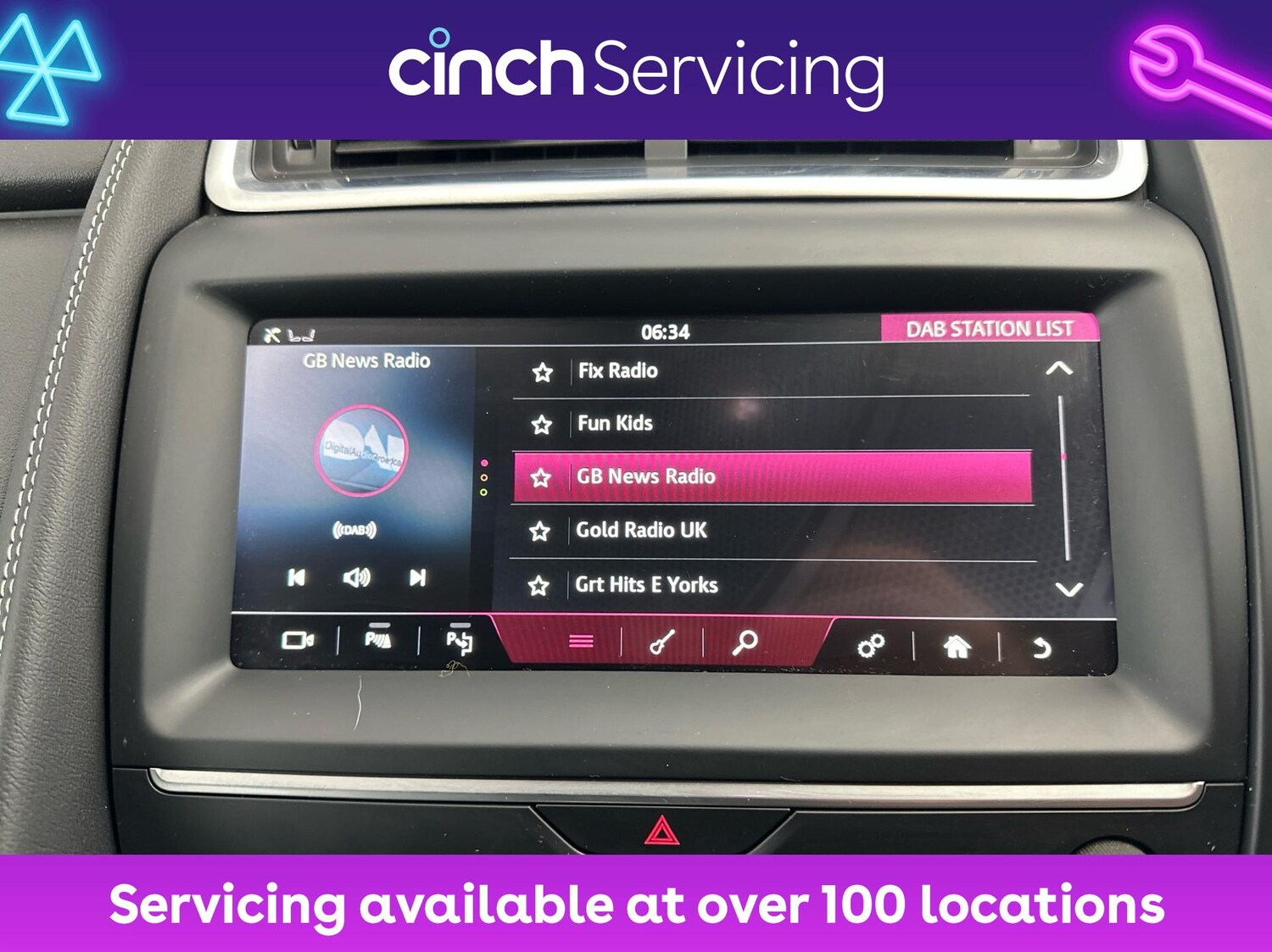 Used Jaguar E-Pace 2019 for sale - 76668336: Photo 31