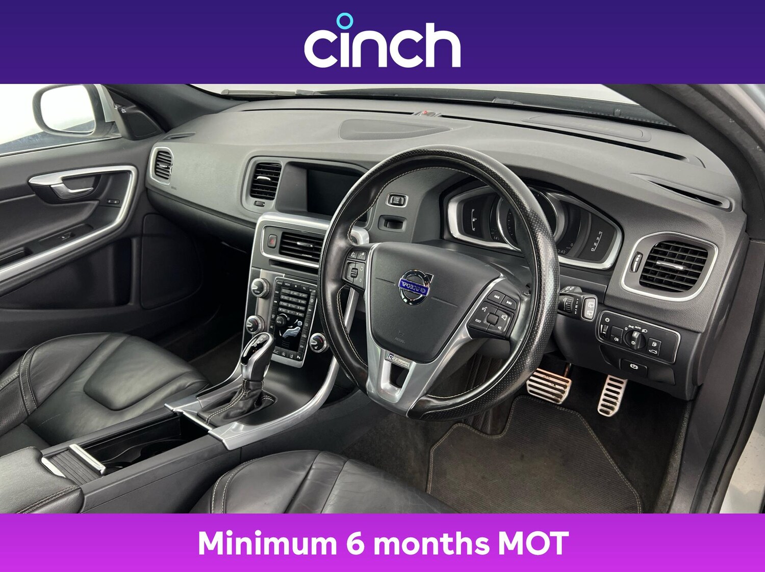 Used Volvo V60 2017 for sale - 77084199: Photo 12