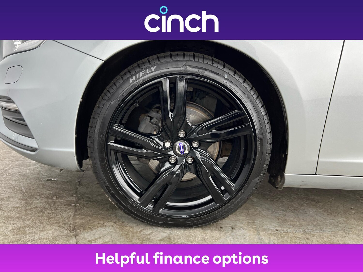 Used Volvo V60 2017 for sale - 77084199: Photo 24