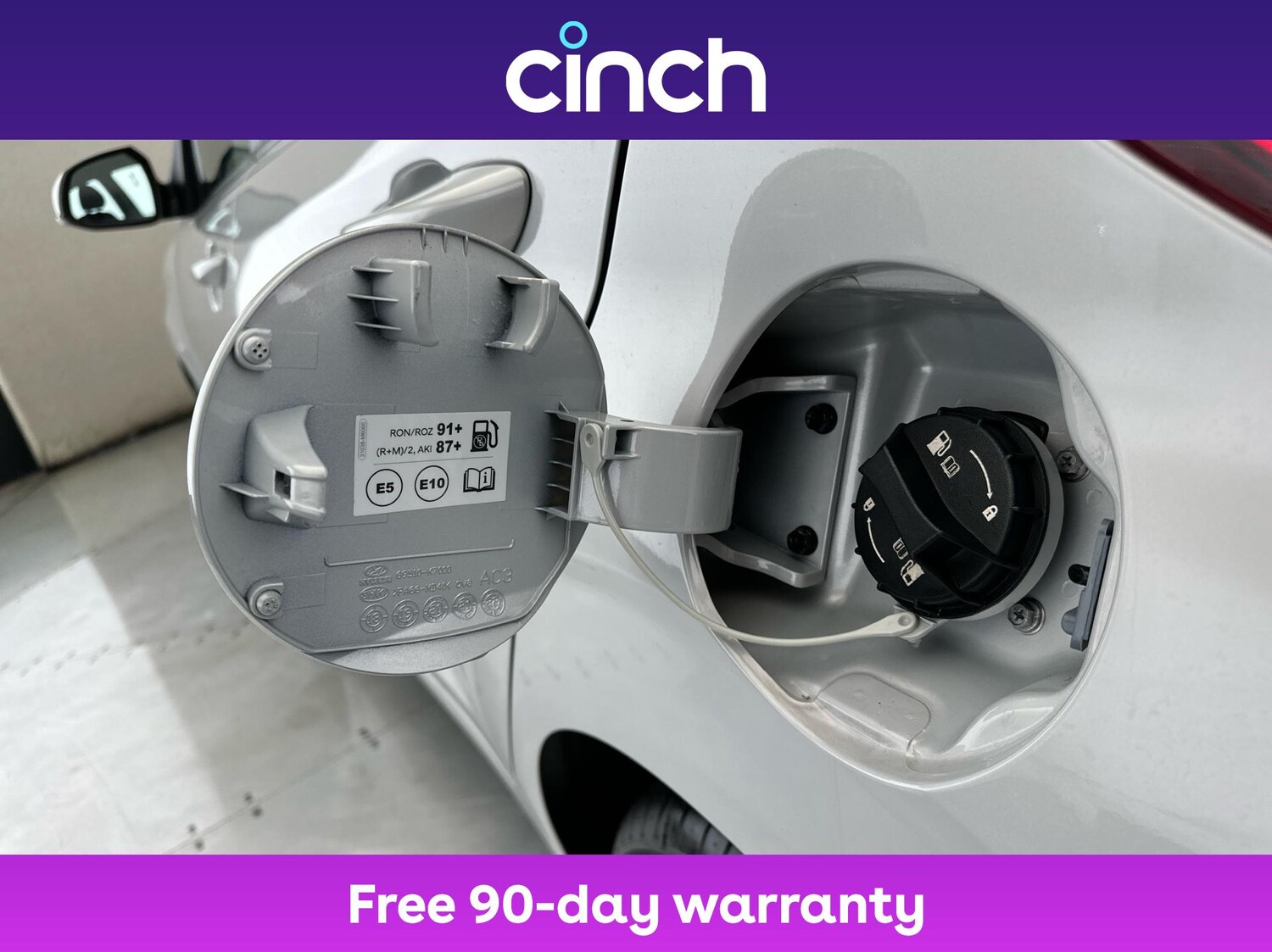 Used Hyundai i10 2023 for sale - 76112697: Photo 29