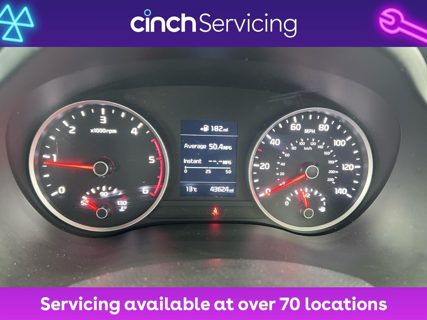 Used Kia Stonic 2018 for sale - 76173912: Photo 18