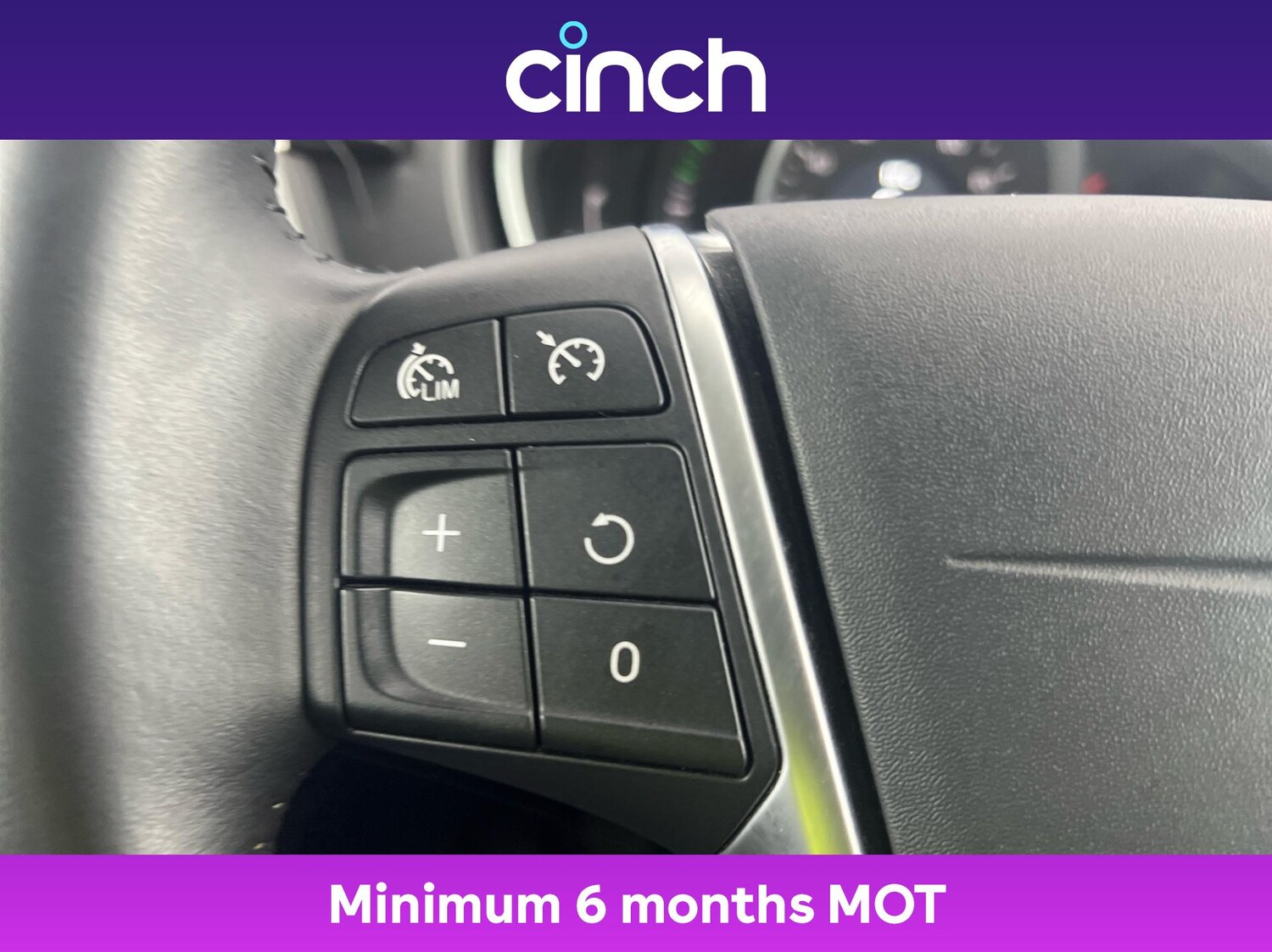 Used Volvo V40 2019 for sale - 76623838: Photo 37