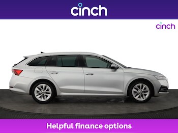 Used Skoda Octavia 2021 for sale - 76217604: Photo 2