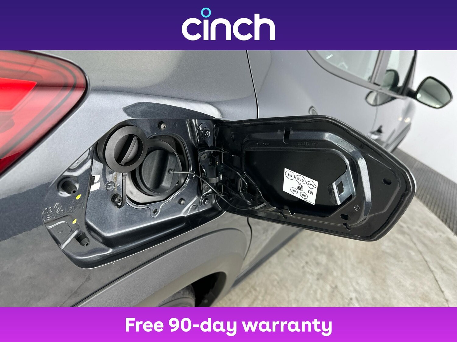 Used Dacia Sandero Stepway 2022 for sale - 76125313: Photo 29