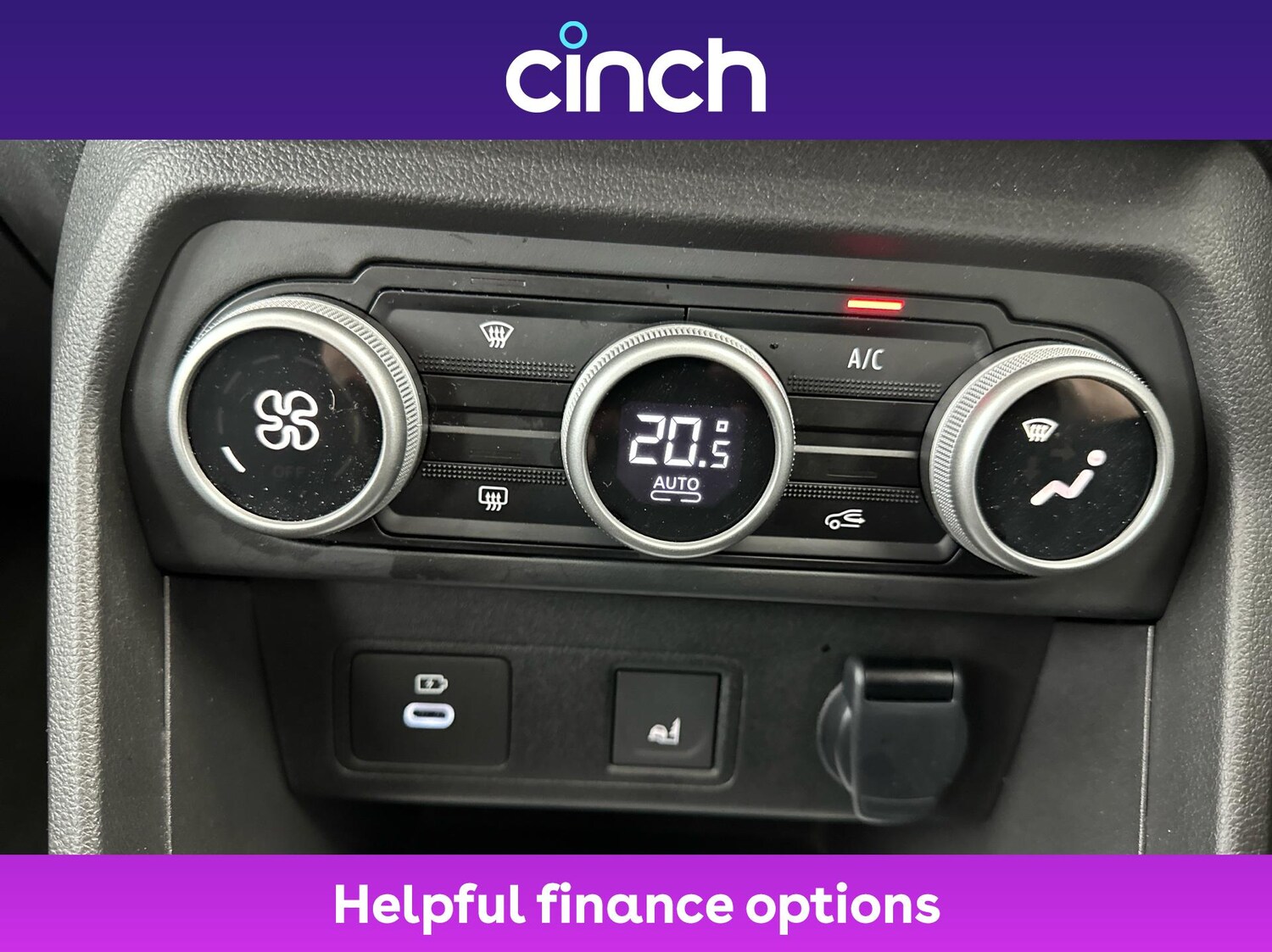 Used Dacia Sandero Stepway 2024 for sale - 76324363: Photo 40