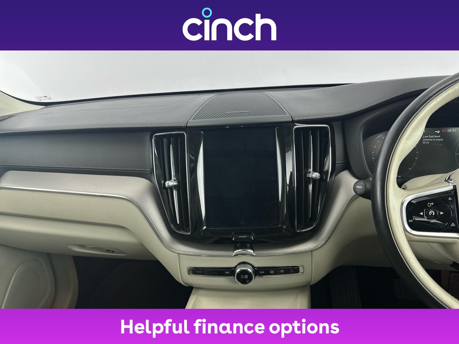 Used Volvo XC60 2020 for sale - 76712024: Photo 17