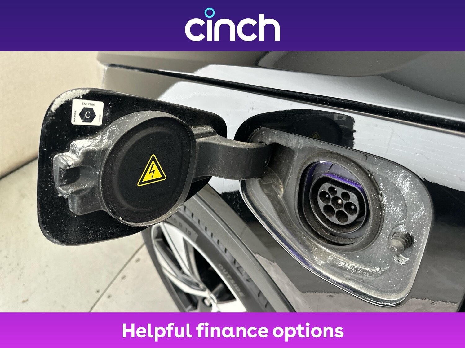 Used Volvo XC40 2021 for sale - 76246000: Photo 35