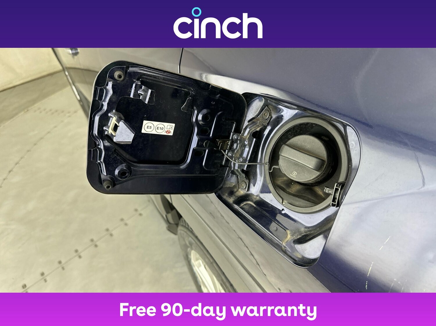 Used Toyota RAV4 2019 for sale - 76069944: Photo 29