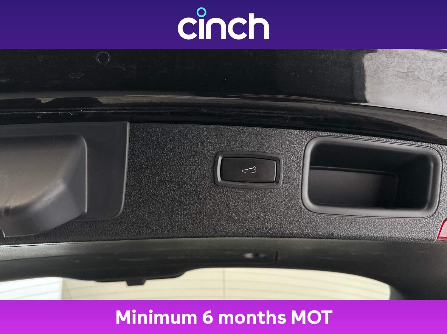 Used Porsche Macan 2018 for sale - 76723532: Photo 37