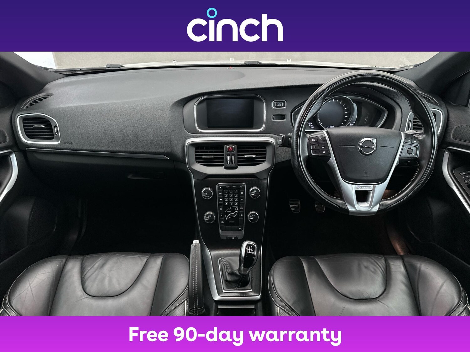 Used Volvo V40 2018 for sale - 76697904: Photo 15