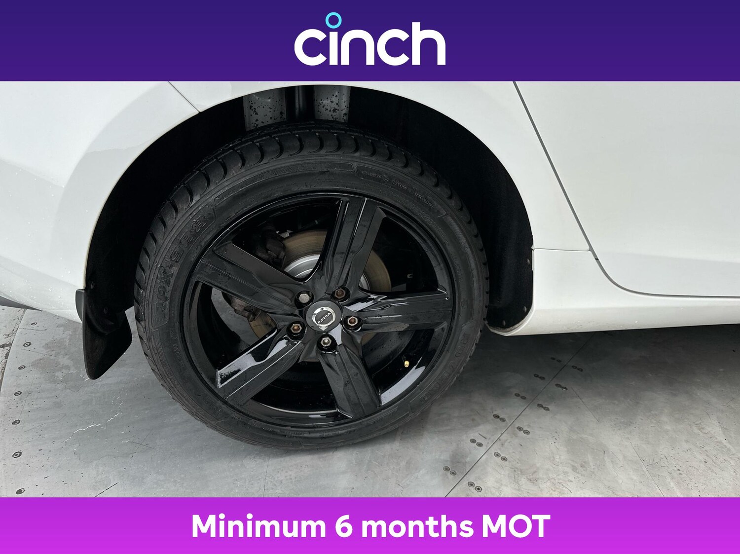 Used Volvo V40 2018 for sale - 76697904: Photo 27