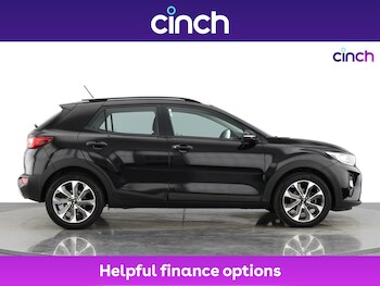 Used Kia Stonic 2018 for sale - 76176605: Photo 2