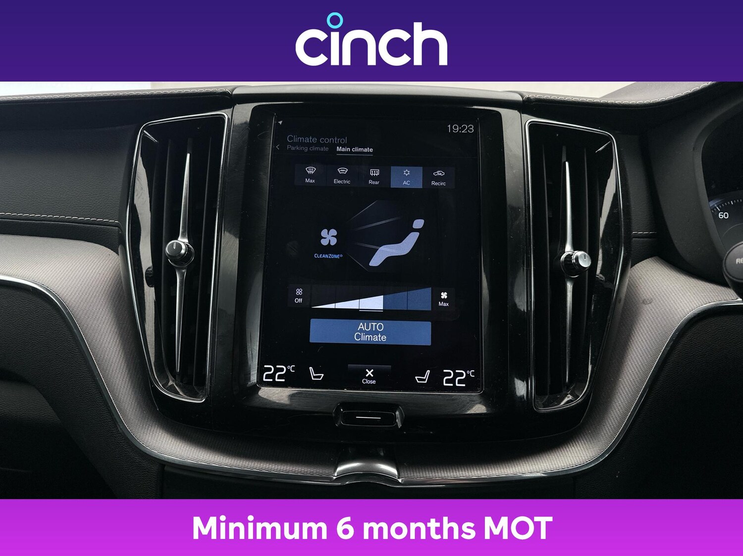 Used Volvo XC60 2017 for sale - 76245945: Photo 32