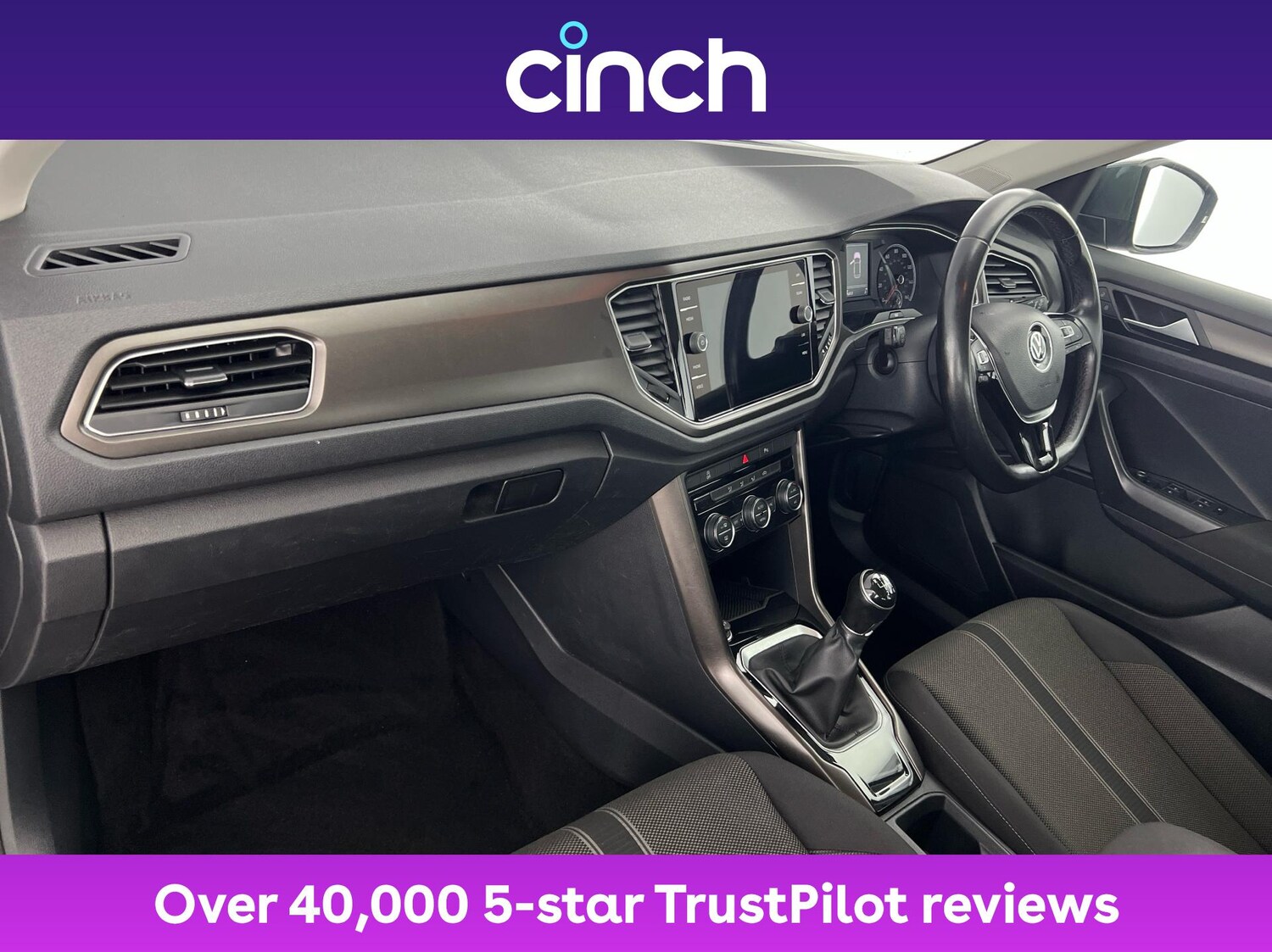 Used Volkswagen T-Roc 2018 for sale - 76758459: Photo 14