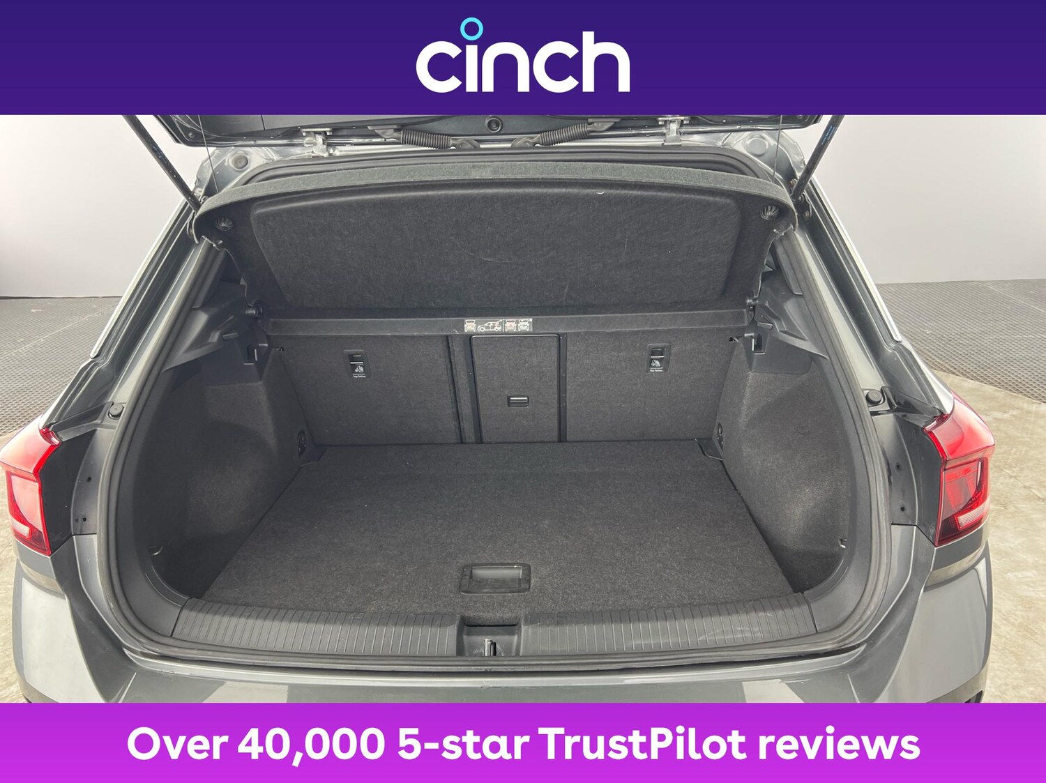 Used Volkswagen T-Roc 2018 for sale - 76739769: Photo 21