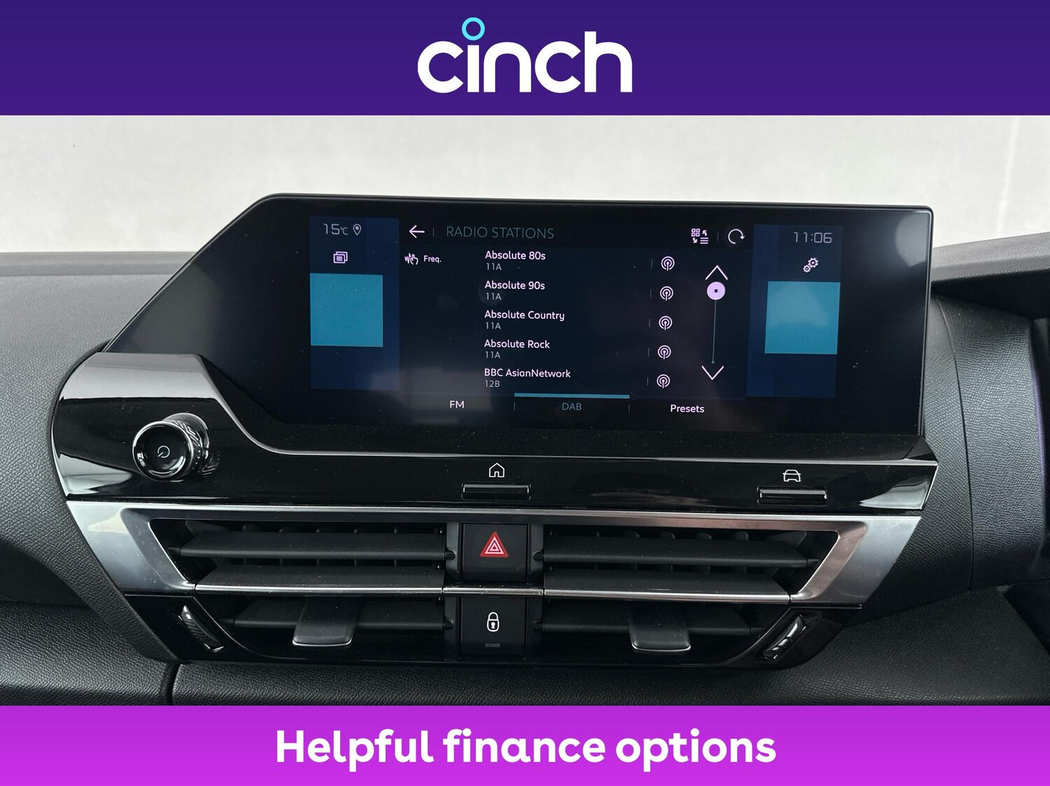 Used Citroen e-C4 2022 for sale - 76697929: Photo 17