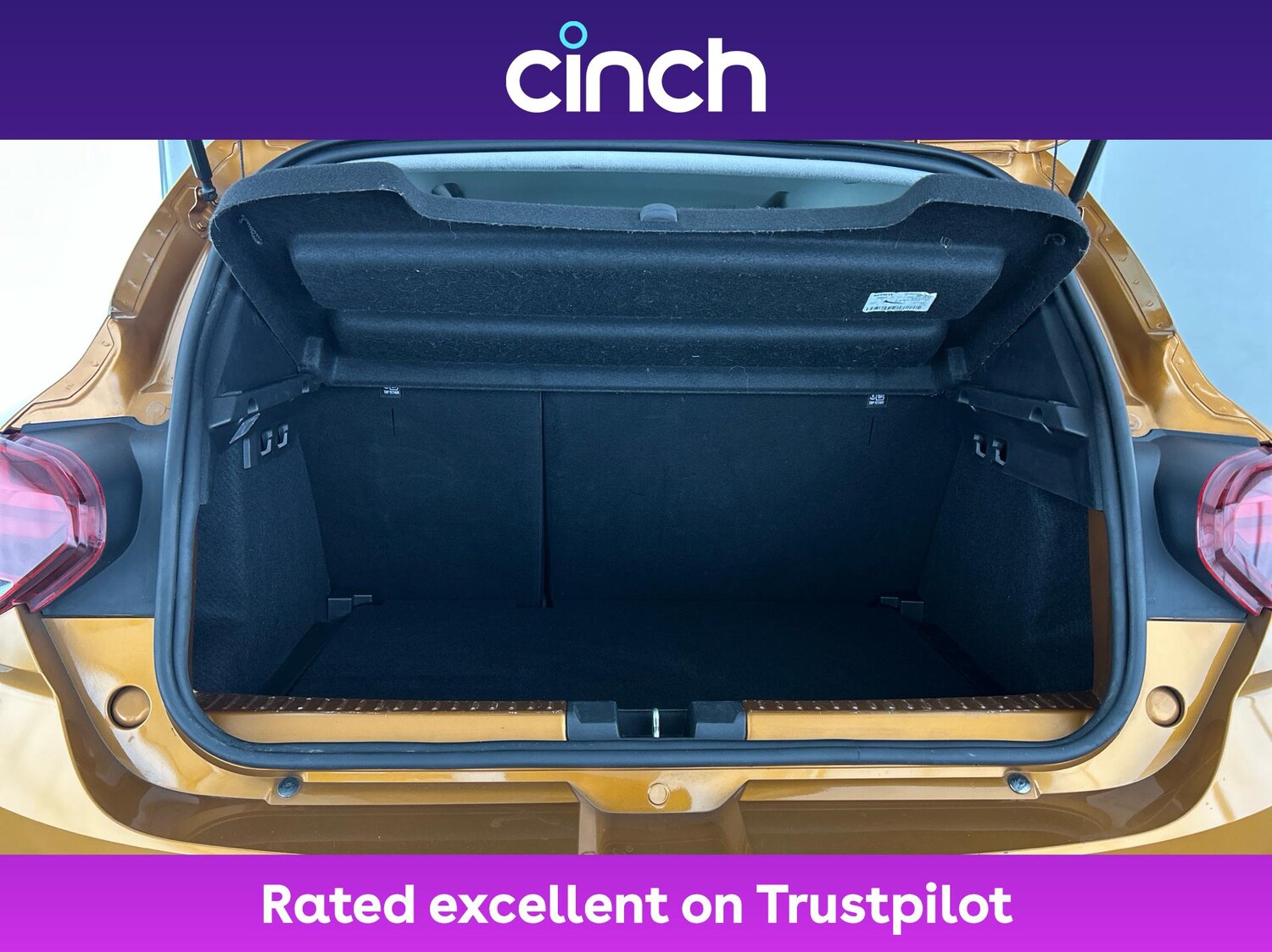 Used Dacia Sandero Stepway 2021 for sale - 76767934: Photo 21