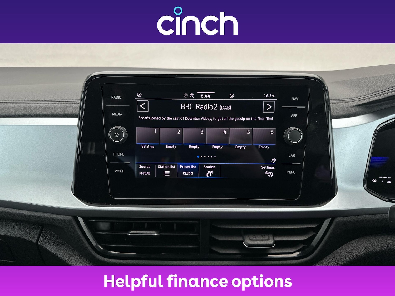 Used Volkswagen T-Roc 2023 for sale - 76041441: Photo 17