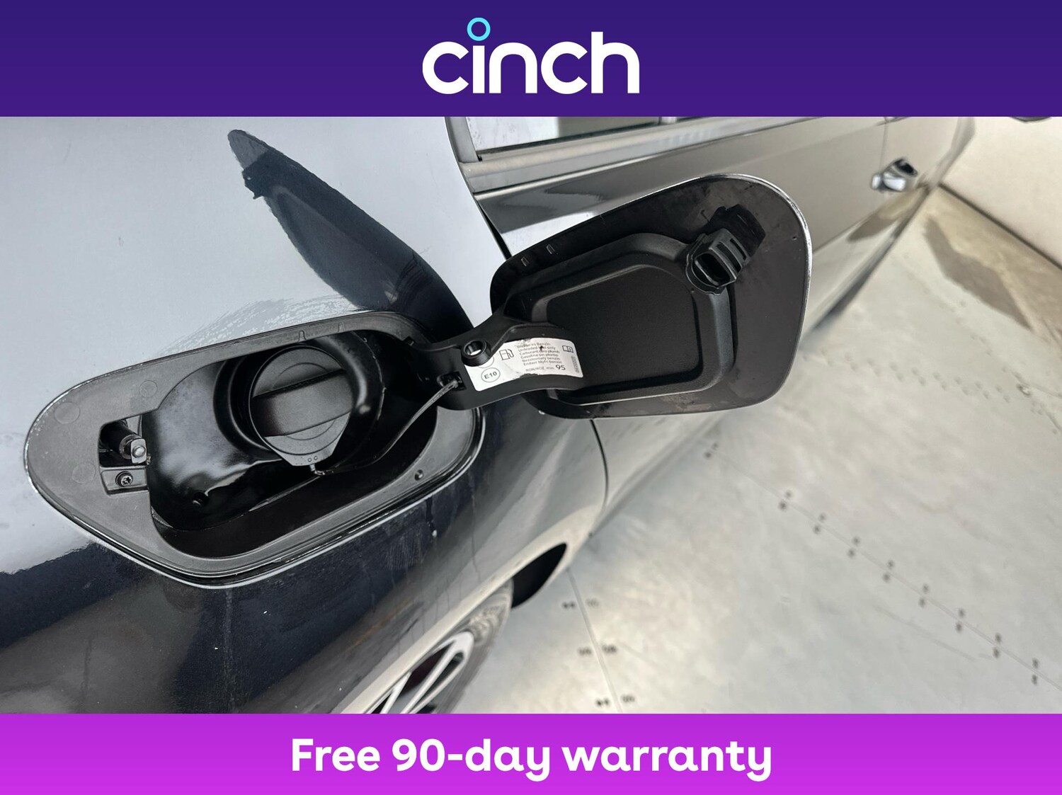 Used Volkswagen Golf 2019 for sale - 76313636: Photo 29