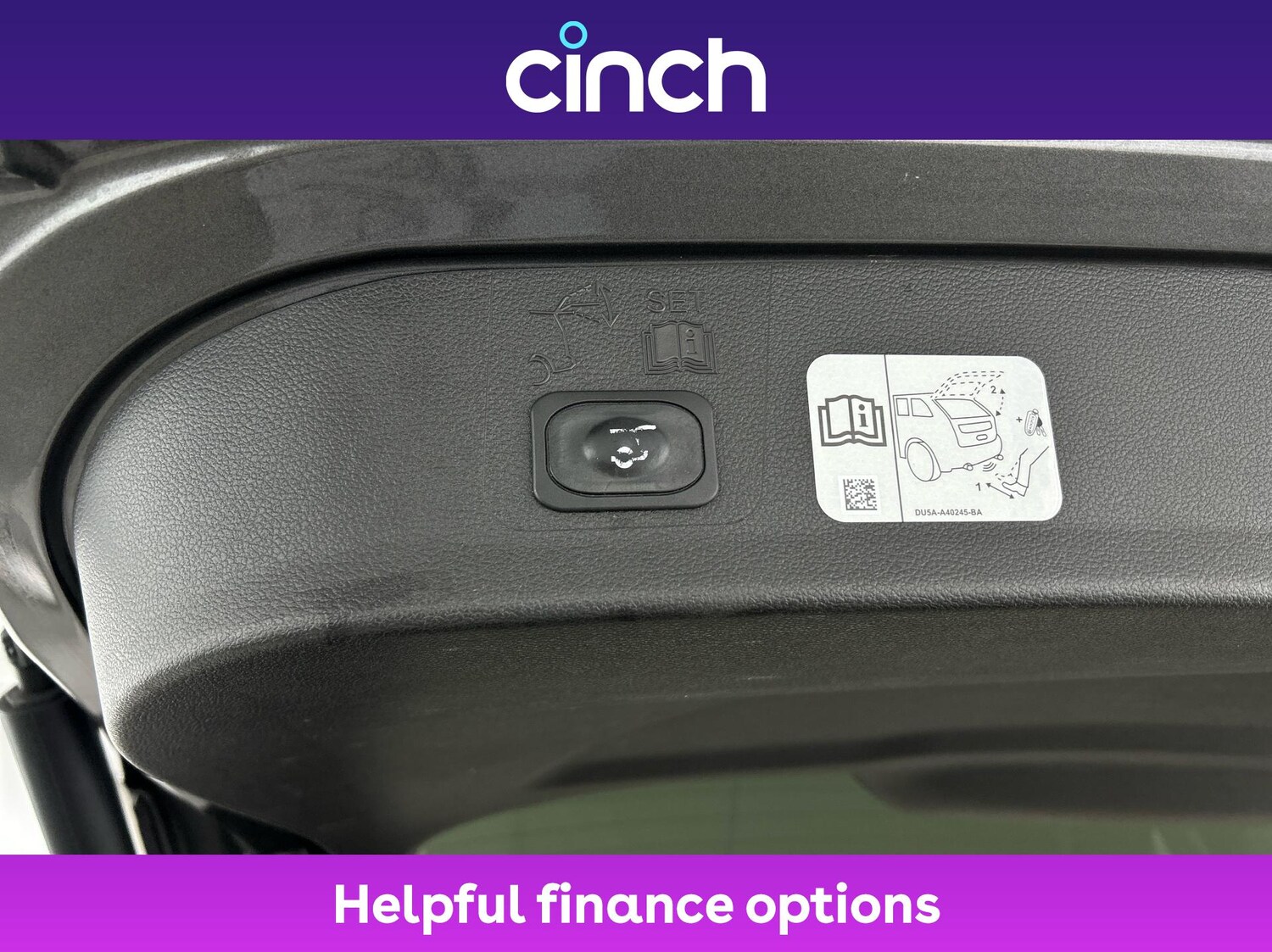 Used Ford Kuga 2017 for sale - 76335231: Photo 40