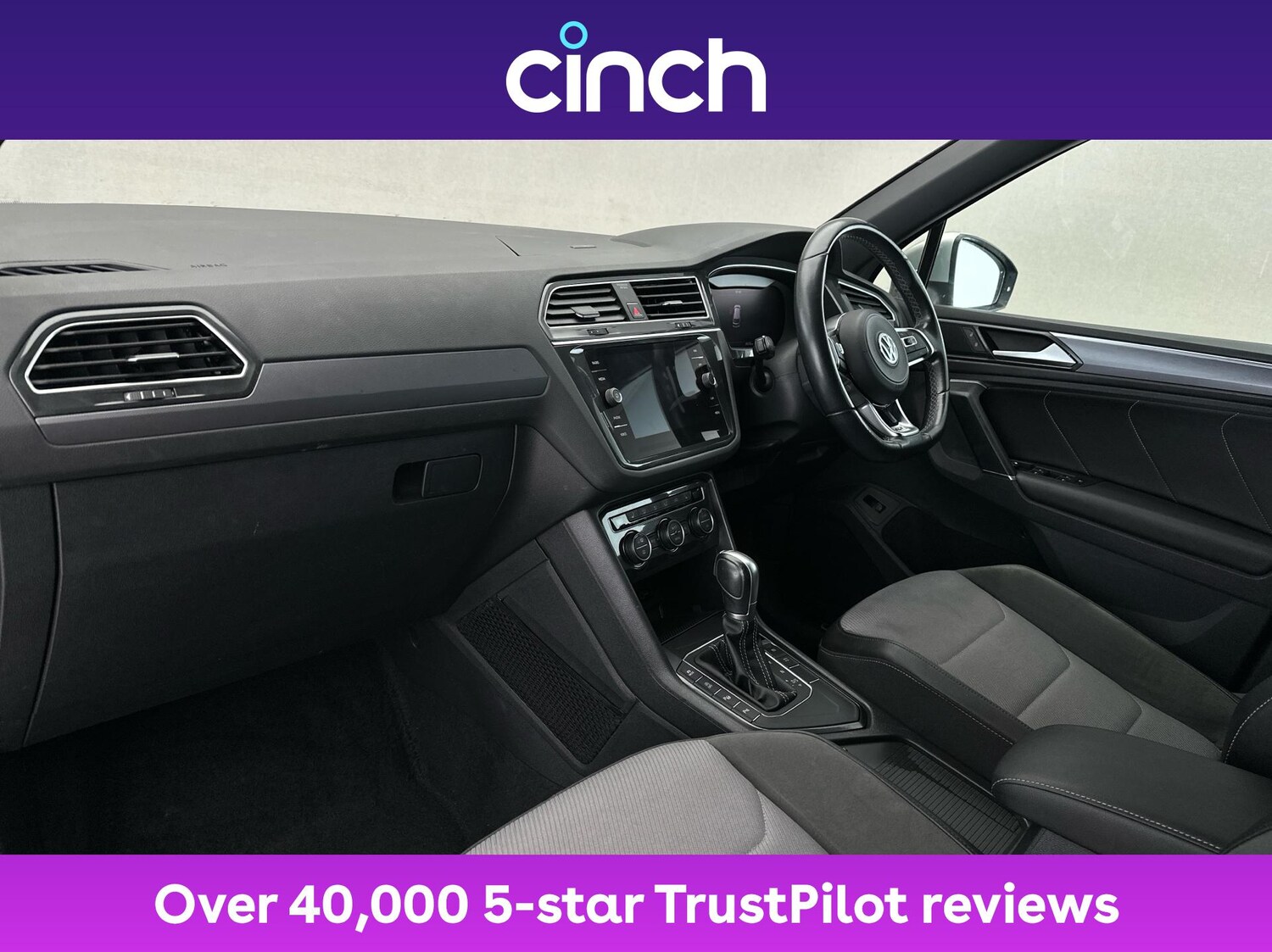 Used Volkswagen Tiguan 2018 for sale - 76896480: Photo 14