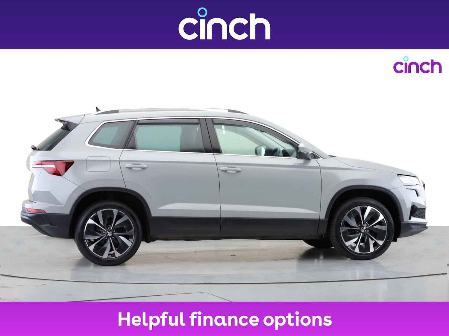 Used Skoda Karoq 2024 for sale - 76665234: Photo 2