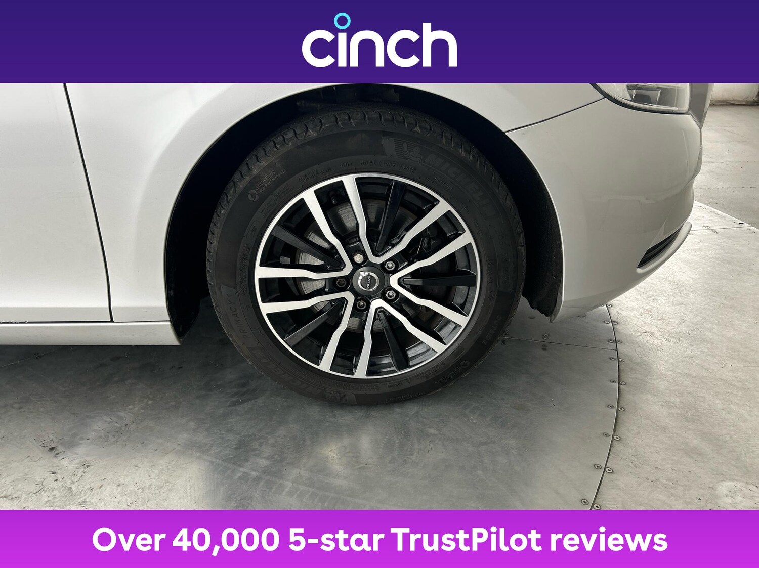 Used Volvo V40 2018 for sale - 76739777: Photo 28