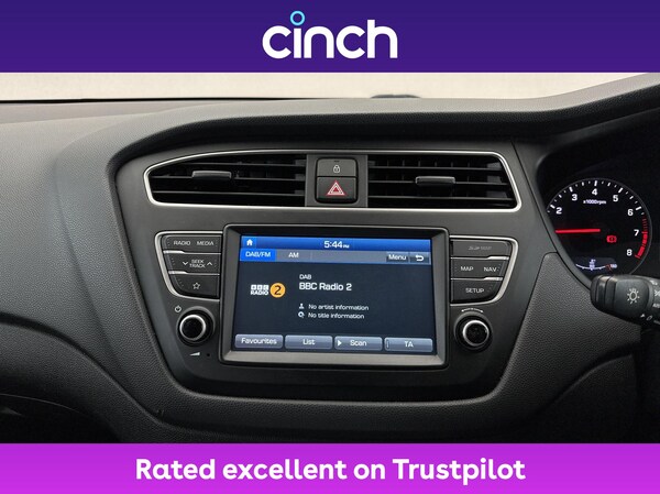 Used Hyundai i20 2019 for sale - 76176590: Photo 33
