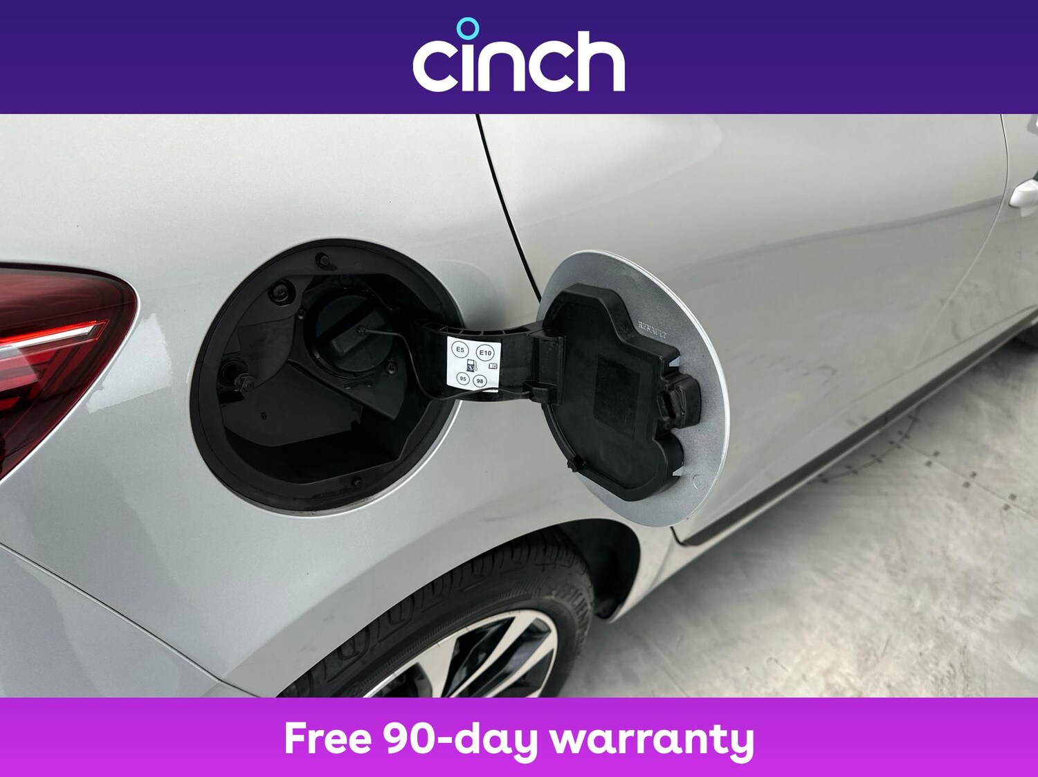 Used Renault Clio 2023 for sale - 76934423: Photo 29