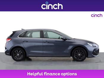 Used Hyundai i30 2018 for sale - 76133892: Photo 2
