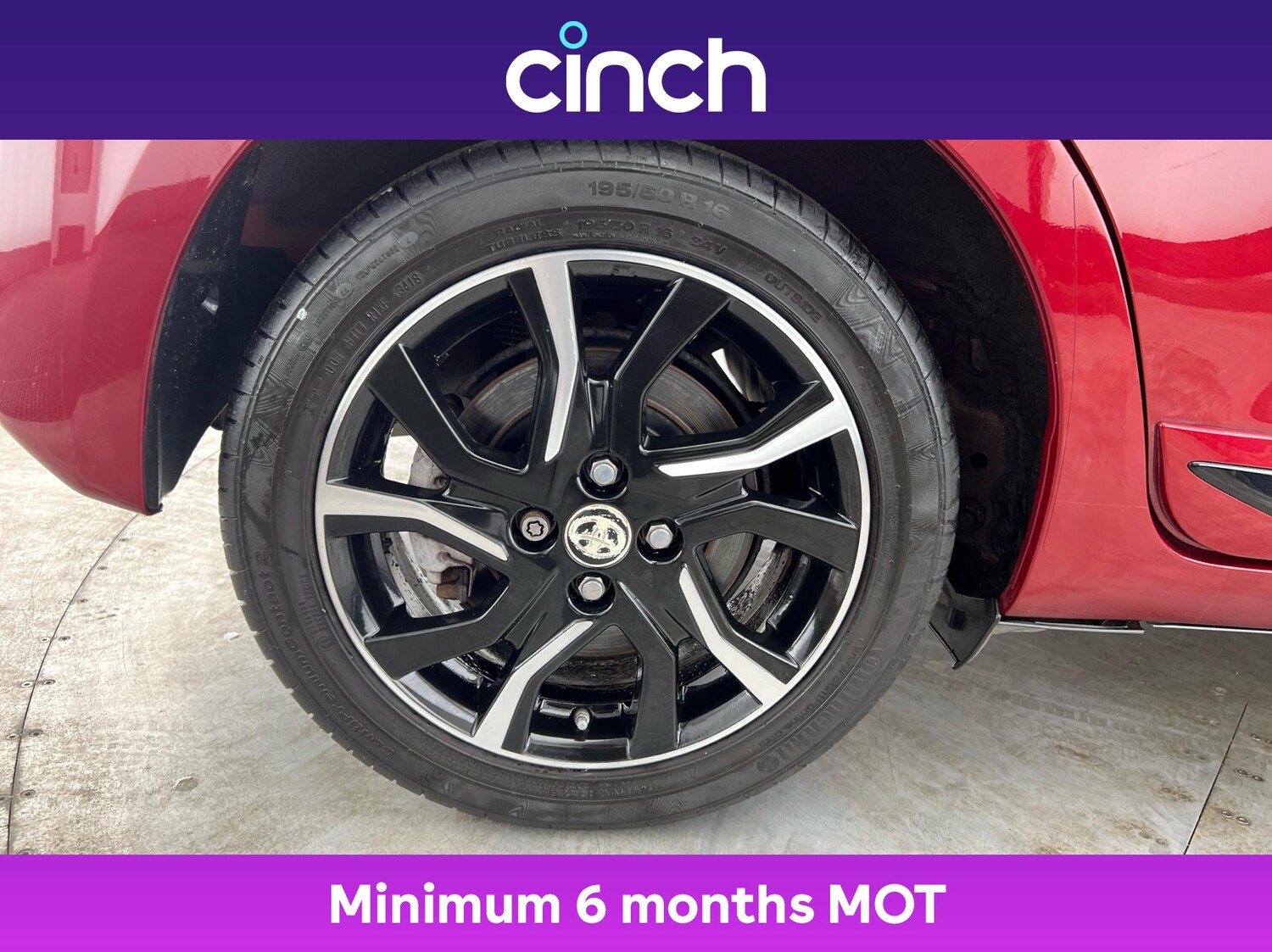 Used Toyota Yaris 2018 for sale - 76758422: Photo 27