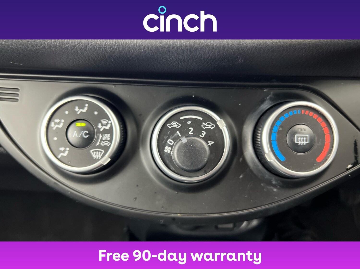 Used Toyota Yaris 2018 for sale - 76758422: Photo 34