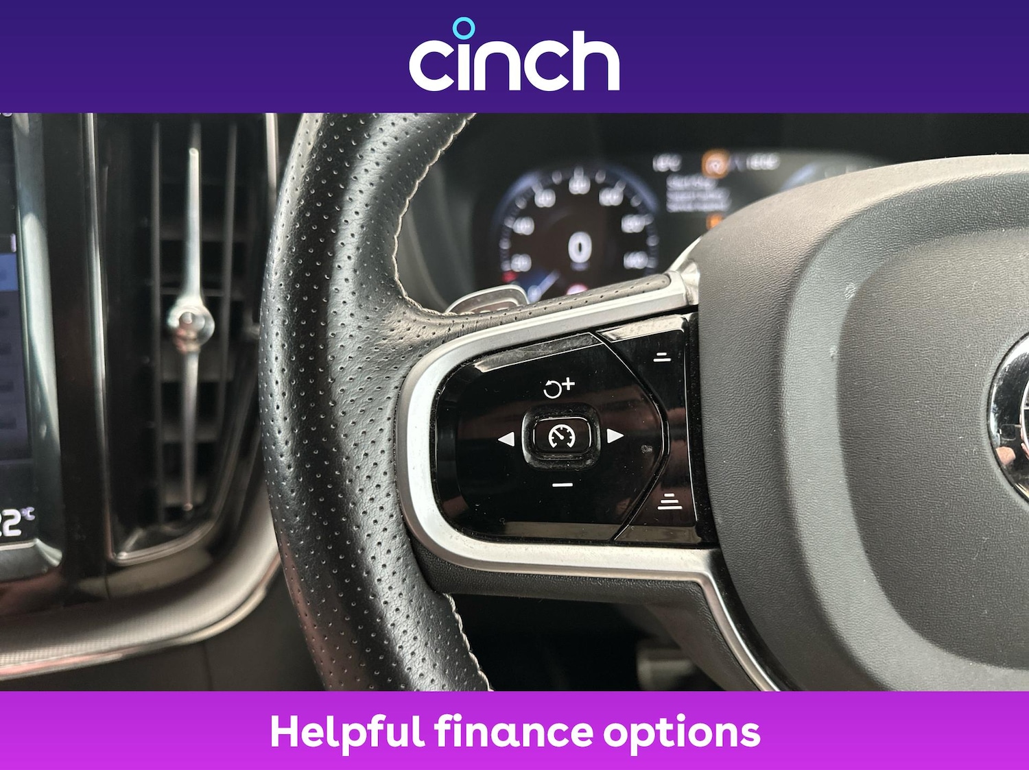 Used Volvo XC60 2018 for sale - 76782792: Photo 30