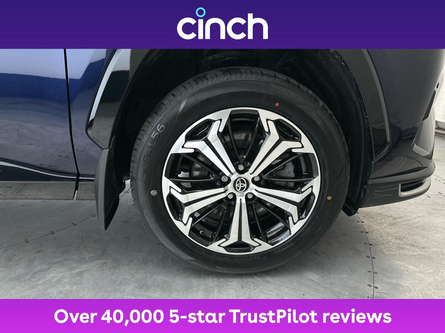 Used Toyota RAV4 2022 for sale - 76999770: Photo 28