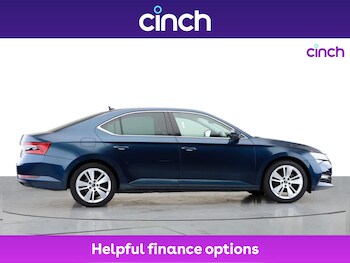Used Skoda Superb 2023 for sale - 76120037: Photo 2