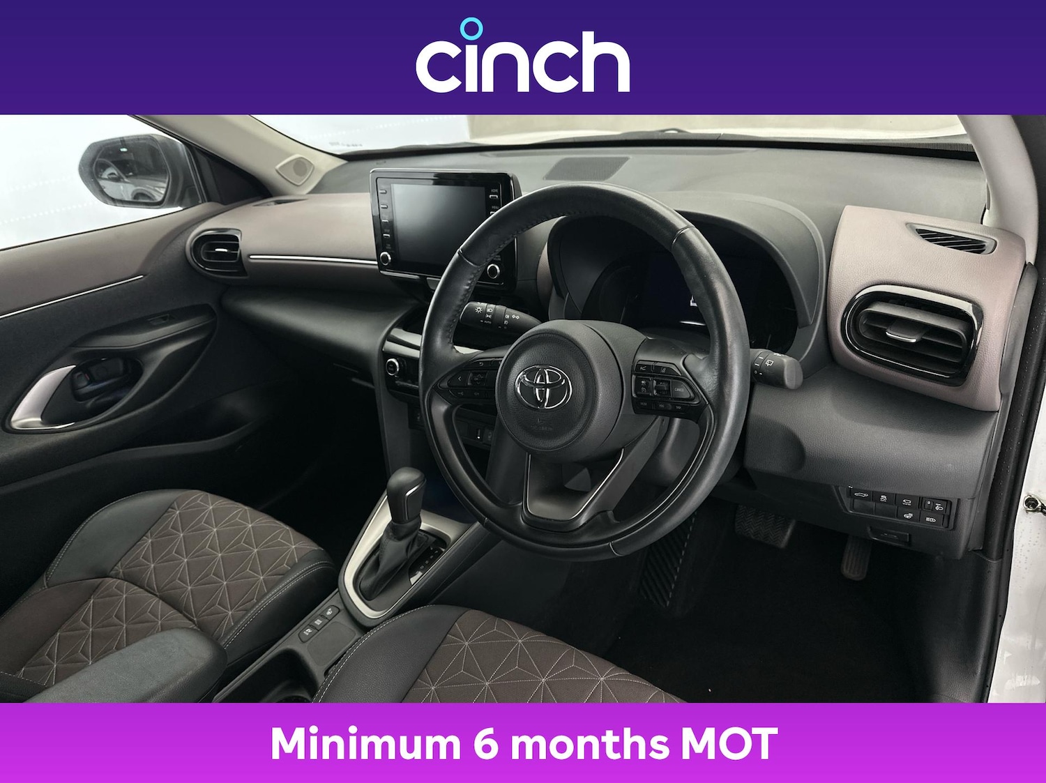 Used Toyota Yaris Cross 2022 for sale - 76760805: Photo 12