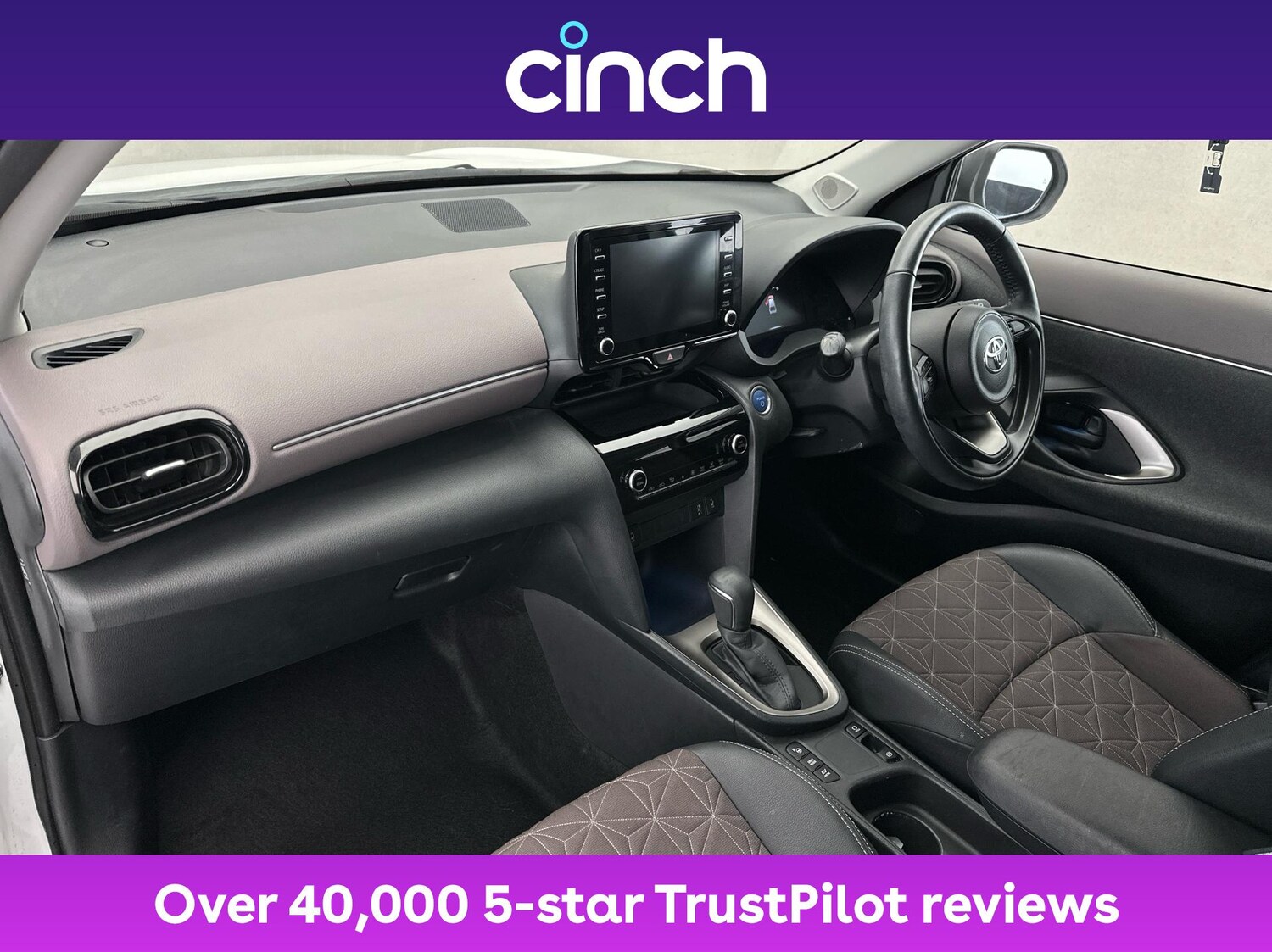 Used Toyota Yaris Cross 2022 for sale - 76760805: Photo 14