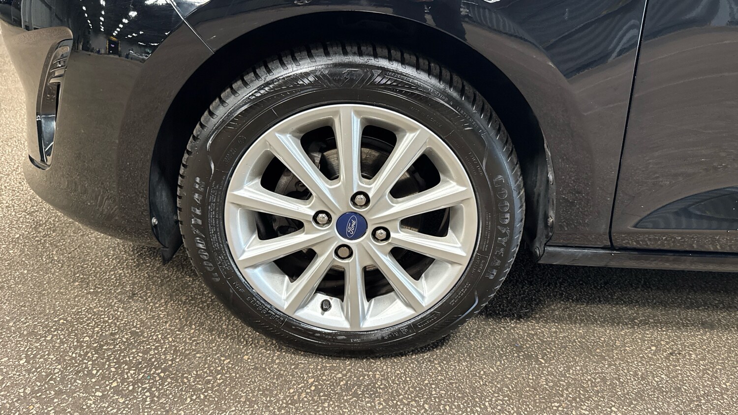 Used Ford Fiesta 2017 for sale - 77037536: Photo 24