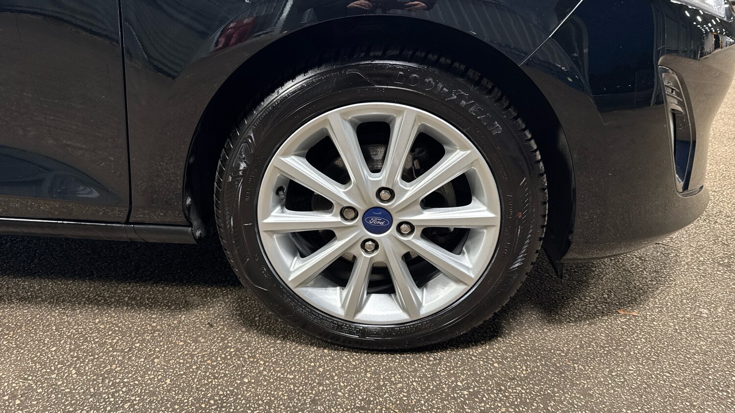 Used Ford Fiesta 2017 for sale - 77037536: Photo 28