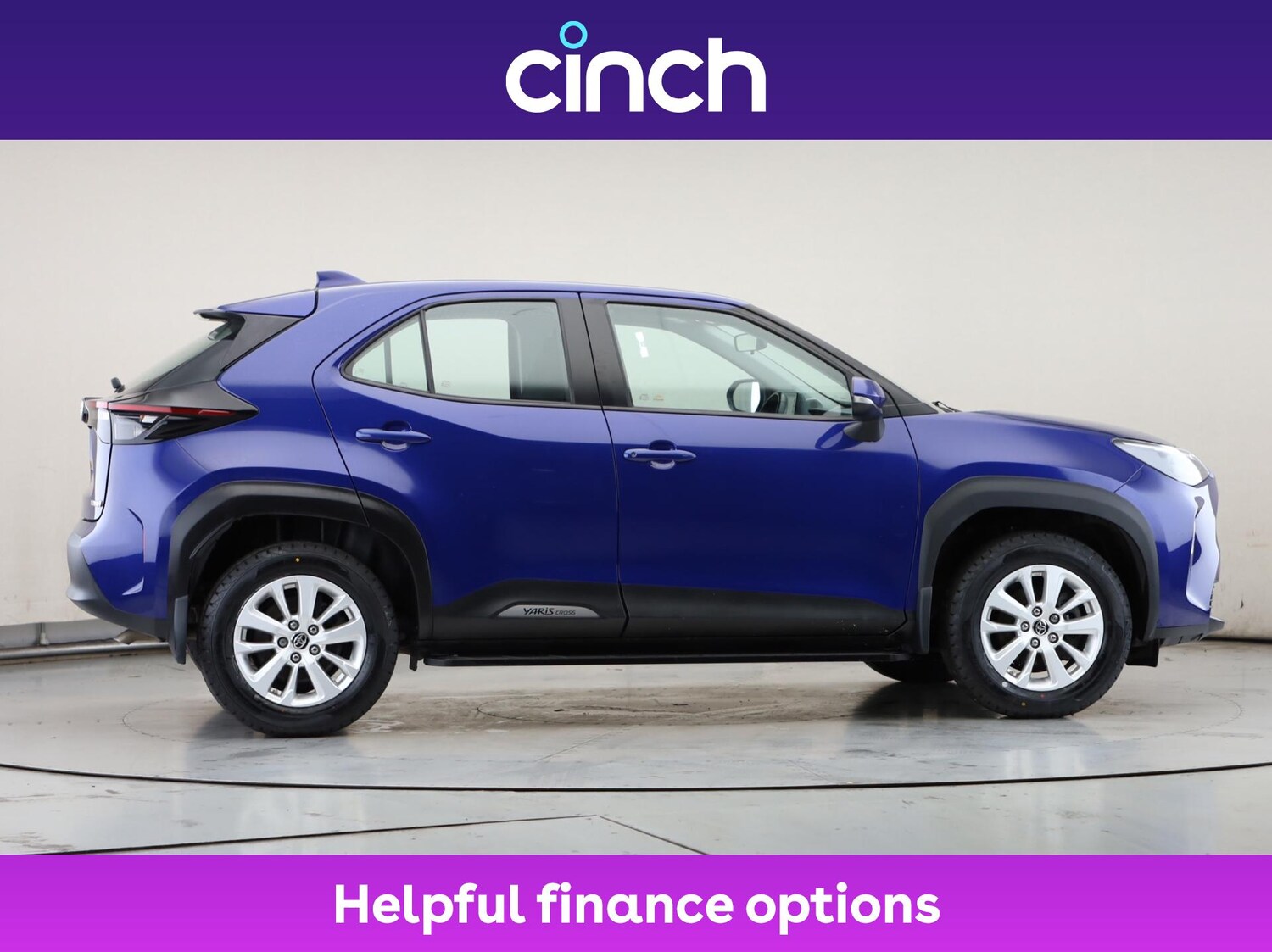 Used Toyota Yaris Cross 2022 for sale - 76563531: Photo 2