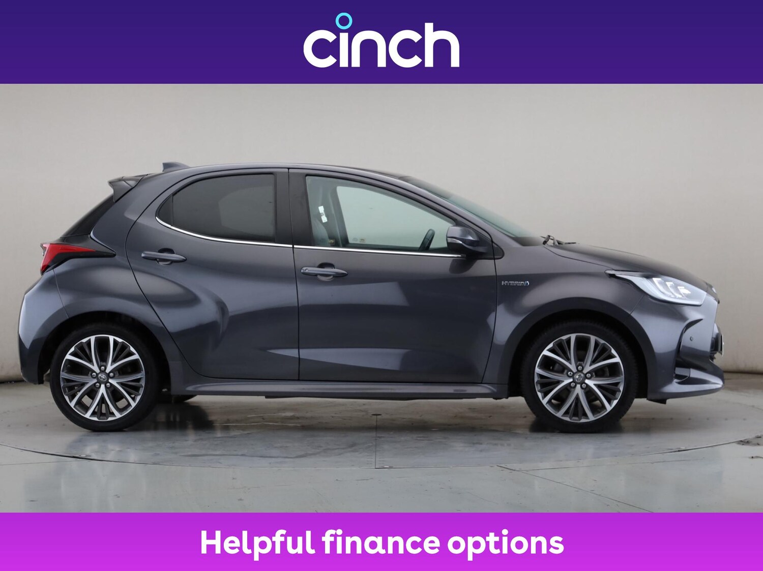 Used Toyota Yaris 2020 for sale - 76313683: Photo 2