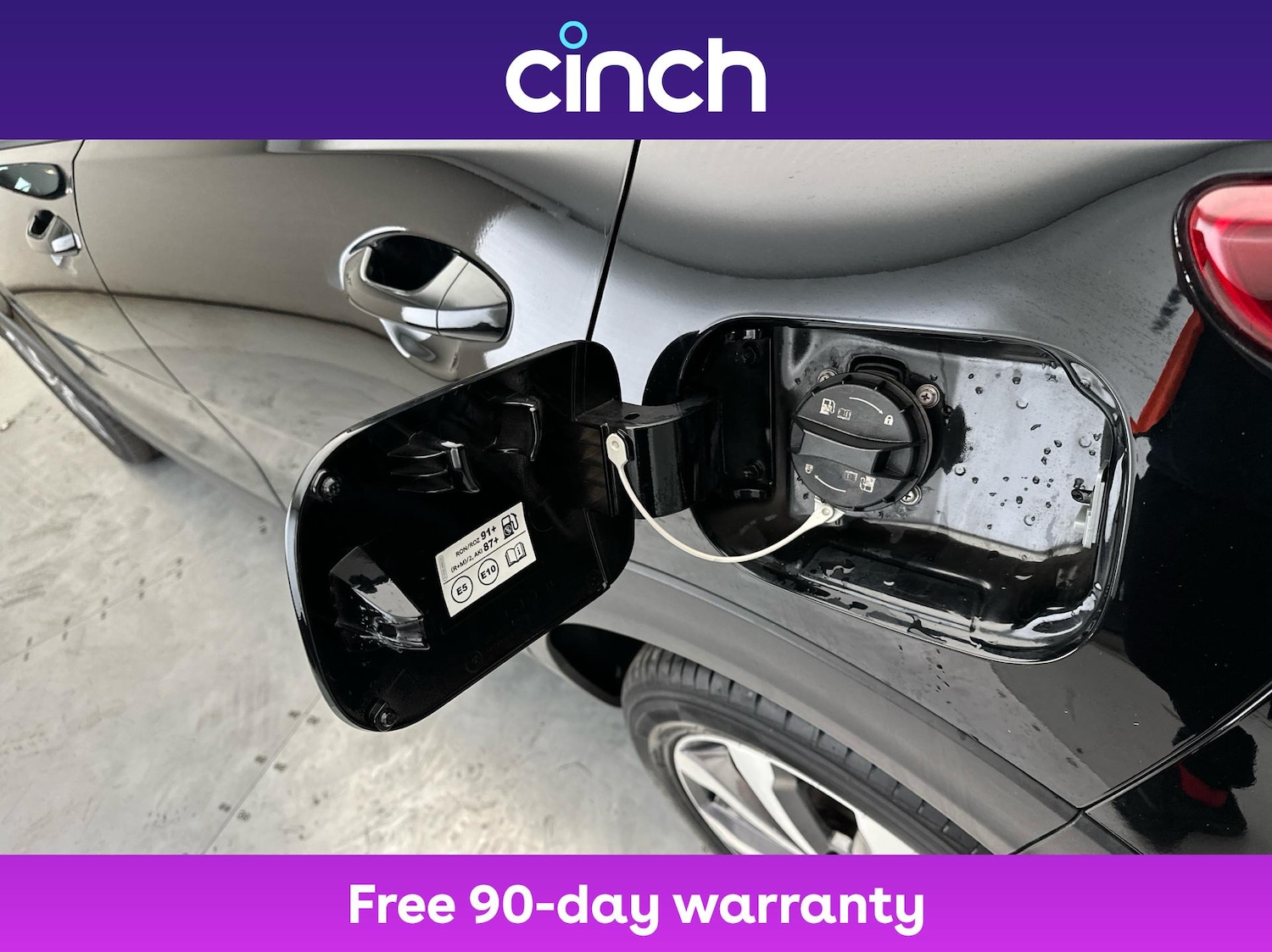 Used Kia Stonic 2022 for sale - 77059559: Photo 29