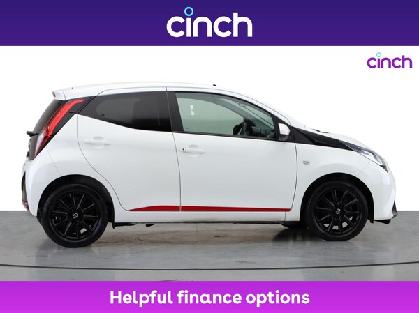 Used Toyota AYGO 2018 for sale - 75963135: Photo 2