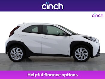 Used Toyota Aygo X 2022 for sale - 76082315: Photo 2