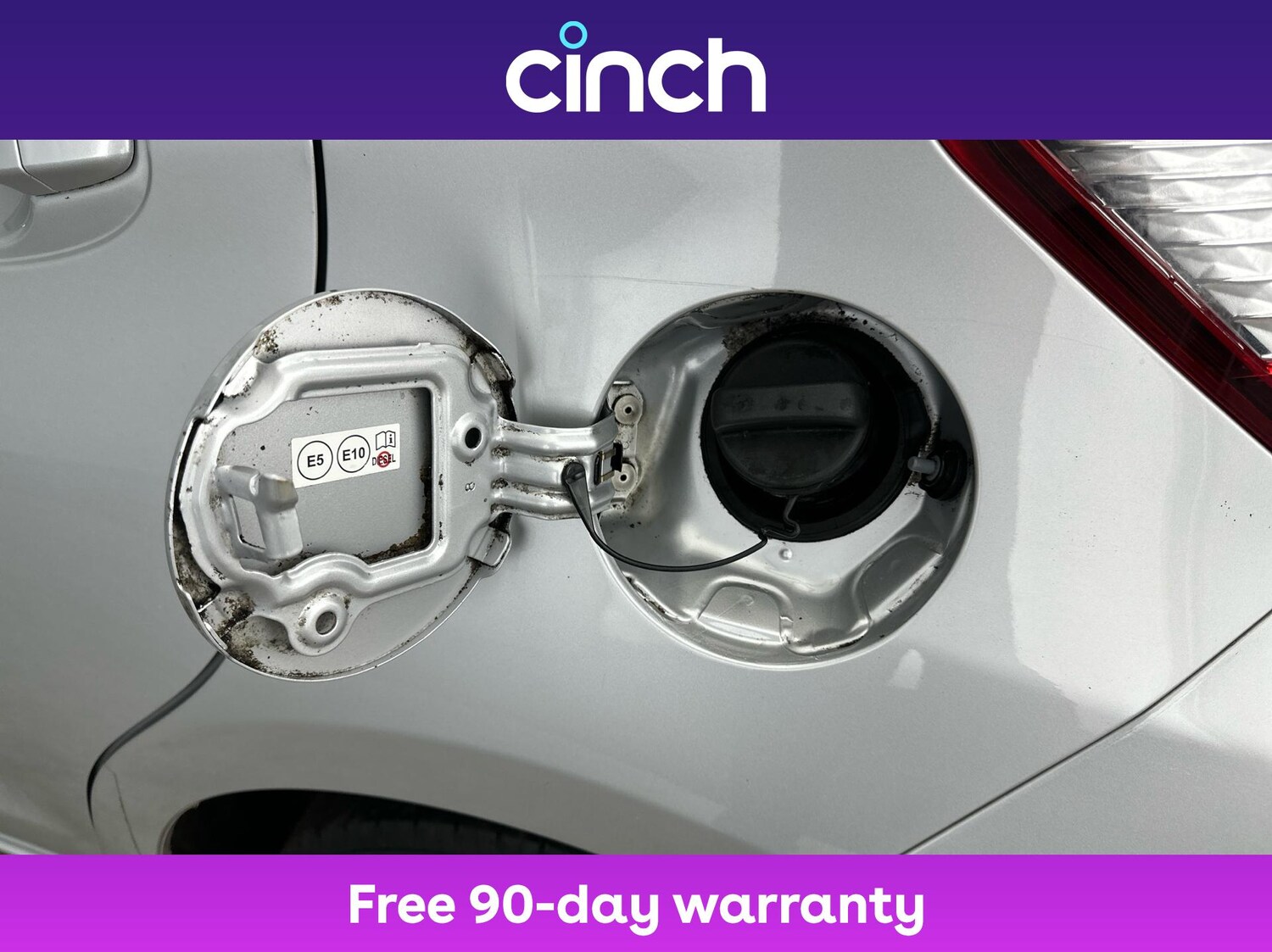 Used Toyota Yaris 2018 for sale - 77072217: Photo 29