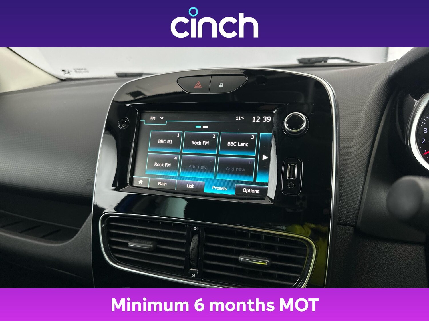 Used Renault Clio 2019 for sale - 76884336: Photo 32